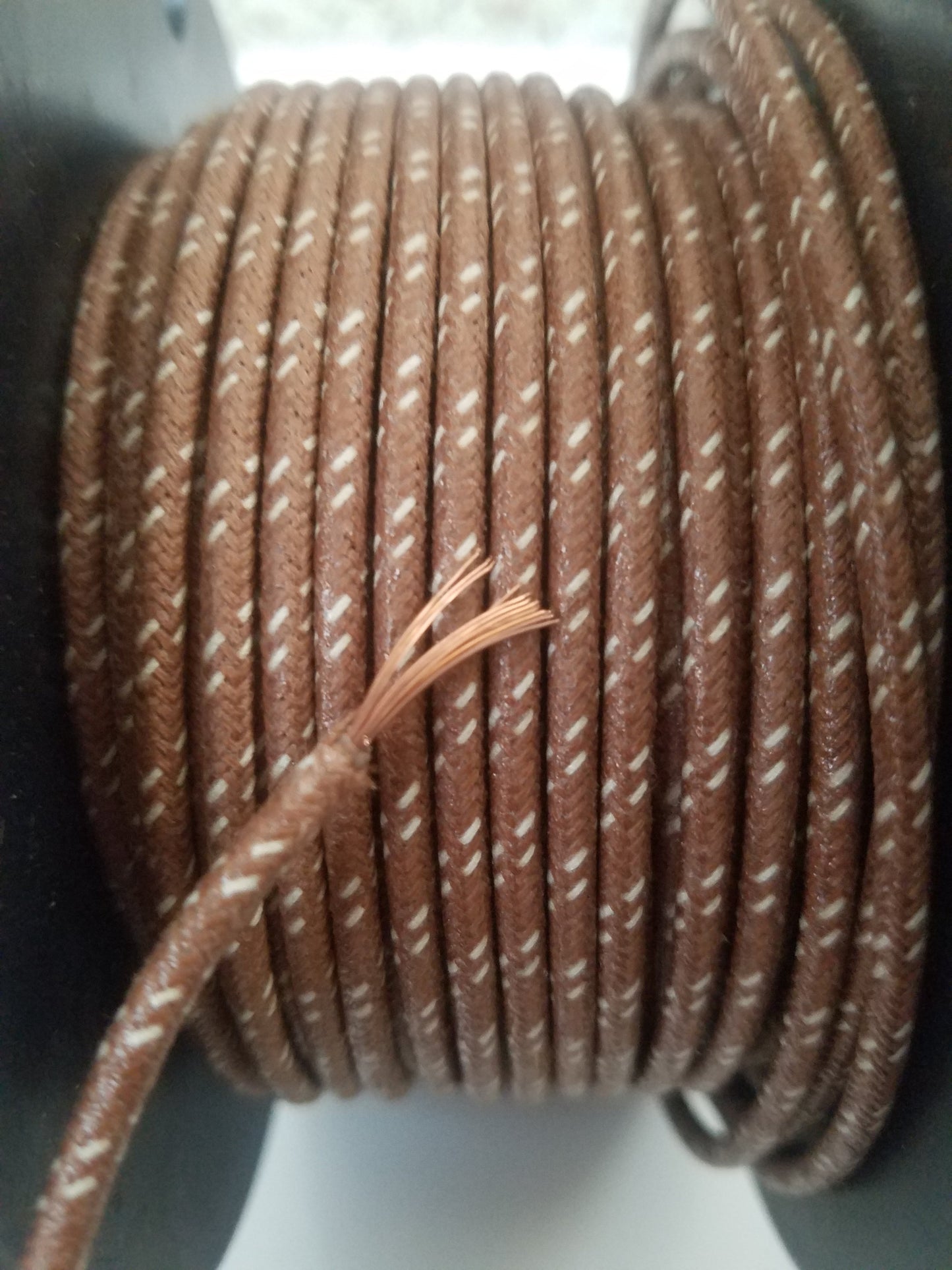 18 Gauge Cloth Braided Primary Wire [Sold By The Foot]