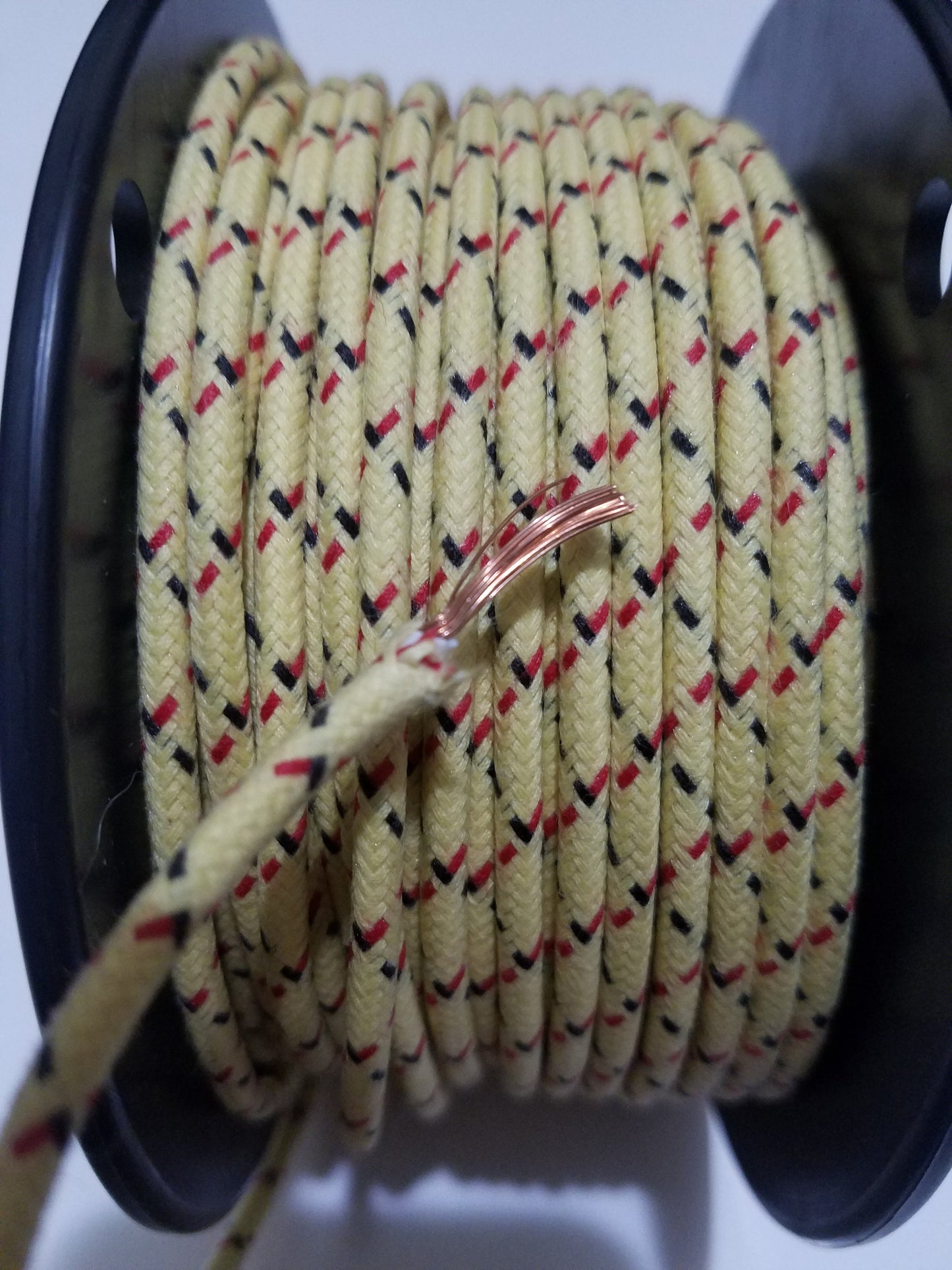 18 Gauge Cloth Braided Primary Wire [Sold By The Foot]