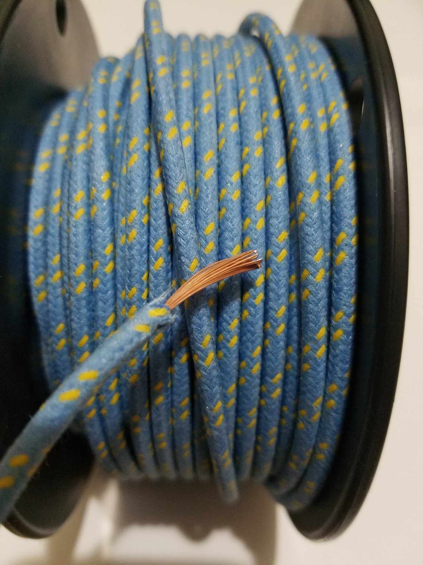 12 Gauge Cloth Braided Primary Wire [Sold By The Foot]