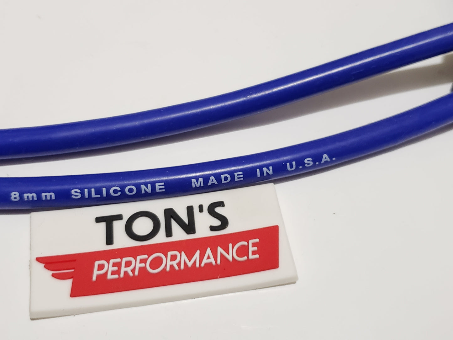 Ton's 8mm Spark Plug Wires - Harley Dyna Softail 1999 - 2017 / PAIR OF REPLACEMENT OEM LENGTH WIRES