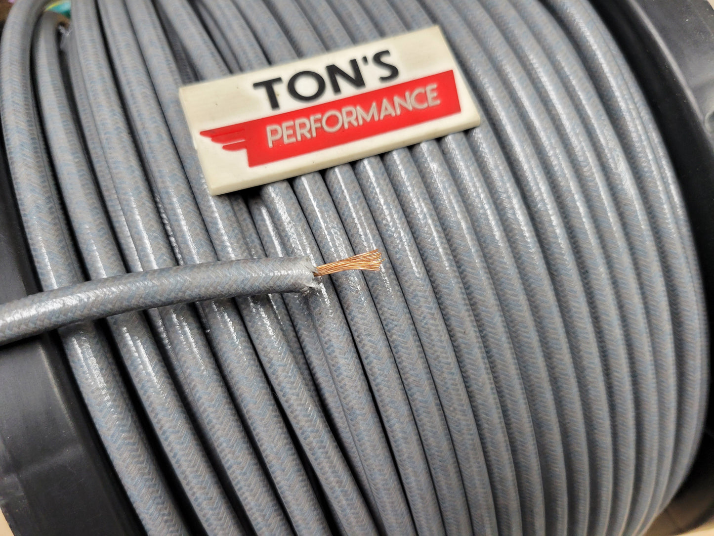 Cloth Braided Plug Wires Harley Sportster 1988 - 2003 / PAIR OF SHORT WIRES FOR RELOCATED COIL