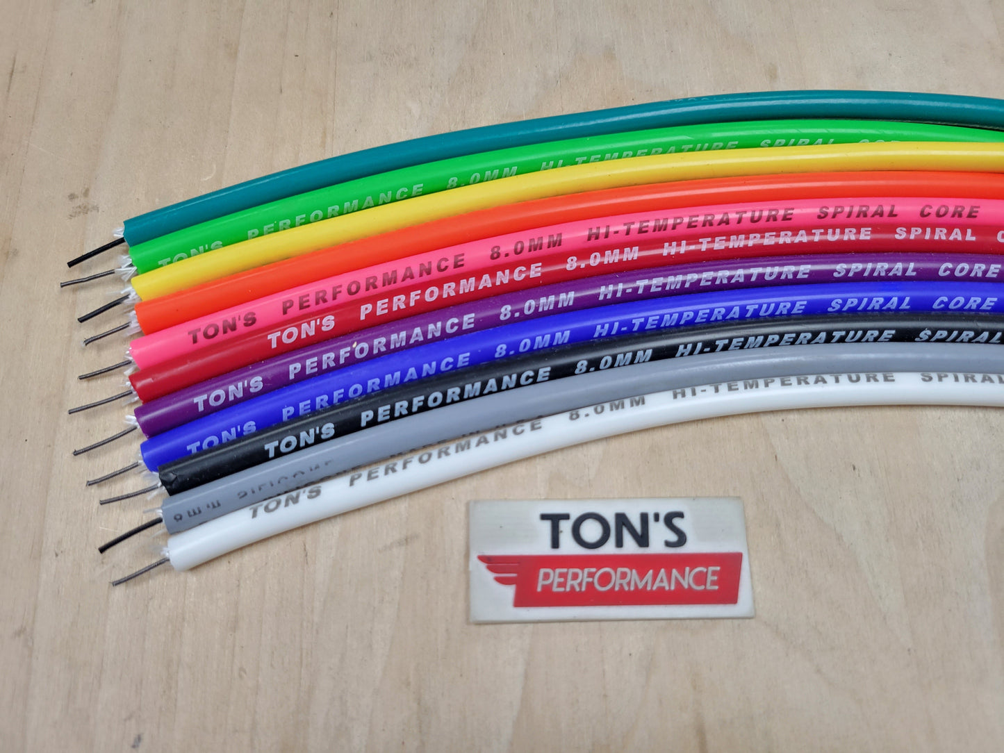 Ton's 8mm Spark Plug Wires - Harley Dyna Softail 1999 - 2017 / PAIR OF REPLACEMENT OEM LENGTH WIRES